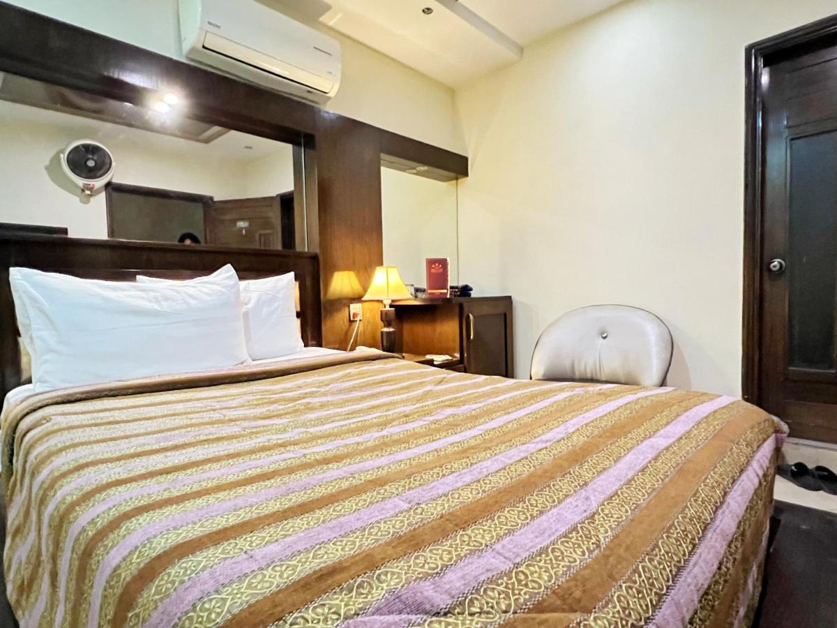 Bling Hotel International Multan Exterior photo